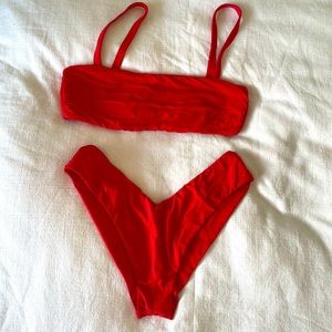 Billabong sim searcher bikini top and bottom